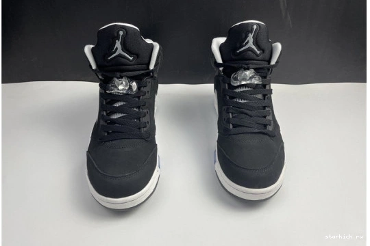 CT4838-011 Jordan CT4838-011 “Oreo” Air 5 0503